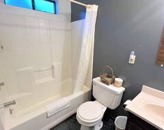 Khách sạn Bm #11 · Serene 2 Bd Suite W/ Hot Tub - Bear Manor #11 (Big Bear Lake, Hoa Kỳ)