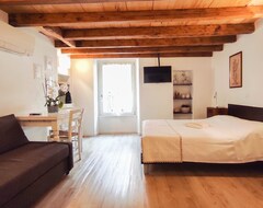 Bed & Breakfast B&B ai Musei (Brescia, Italia)