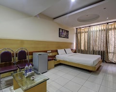 Hotel Rajsangam International (Badami, India)