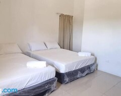 Casa/apartamento entero Large 4 Bedroom Villa With Pool In Sonaisali Nadi (Nadi, Fiyi)