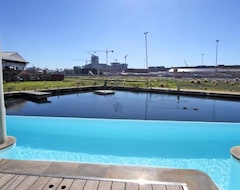 Khách sạn 602 Canal Quays (Cape Town, Nam Phi)