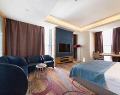 Khách sạn Siji Chuntian Quality Hotel (Golmud, Trung Quốc)