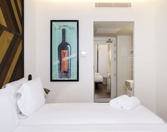 Khách sạn Hotel Praktik Vinoteca (Barcelona, Tây Ban Nha)