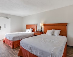 Hotel Baymont Inn and Suites by Wyndham Columbus / Near OSU (Columbus, USA)