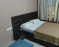 Hotel Paradise (Nagpur, India)