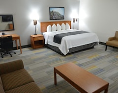 Hotel Bearcat Inn and Suites (Maryville, USA)