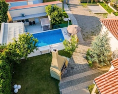 Casa/apartamento entero Great Villa Field Hill 4 (Vrsi, Croacia)