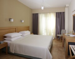 Hotel Almira (Arkoudi, Griechenland)
