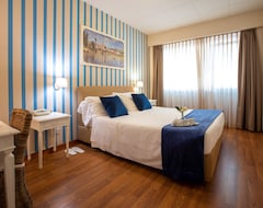 Khách sạn Hotel Palace del Conero (Osimo, Ý)