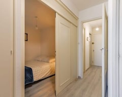 Toàn bộ căn nhà/căn hộ Apartment Arc En Ciel Vue Mer In Saint Jean De Monts - 5 Persons, 1 Bedrooms (Saint-Jean-de-Monts, Pháp)