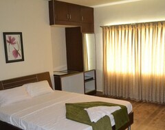 OYO 674 Hotel Manar Luxury Suites (Hyderabad, Indien)