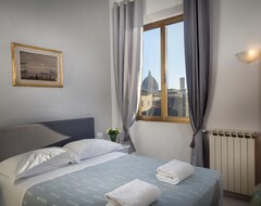 Hotel Adre Female B&B (Only Female) (Florence, Italy)