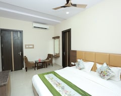 Hotel OYO 9007 Royal Crown (Kanpur, India)