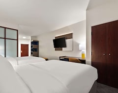 Hotel Comfort Suites Bastrop (Bastrop, USA)