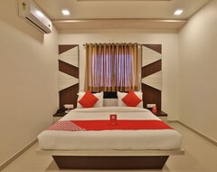 OYO 11750 Hotel Starz (Gandhinagar, Indija)