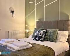 Koko talo/asunto Stylish 1 Bedroom Apartment With Sofa Bed - Opposite Racecourse, Near City Centre And Hospital (Doncaster, Iso-Britannia)