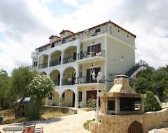 Serviced apartment Seaview Apartment (Mikali, Greece)