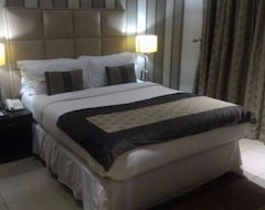 Hotelli Morning Side Suites (Lagos, Nigeria)