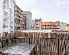 Toàn bộ căn nhà/căn hộ Hugo By The Harbor, Light-filled And Centrally Located Apartment - Free Parking (Ostend, Bỉ)