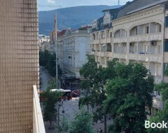 Tüm Ev/Apart Daire Lungros Main Square Apartment (Üsküp, Kuzey Makedonya Cumhuriyeti)