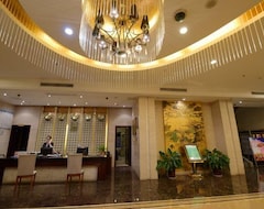 Khách sạn New World Hotel Yangzhong (Yangzhong, Trung Quốc)