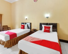 Khách sạn Capital O 93391 Golden Manggis Hotel (Praya, Indonesia)