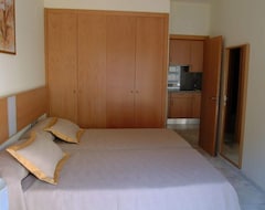 Hotel Apartamentos Covadonga (Bormujos, Spain)