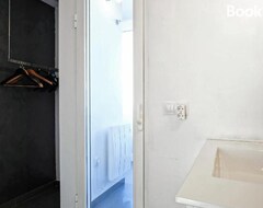 Entire House / Apartment Piso Centro De Castellon (Castelló de la Plana, Spain)