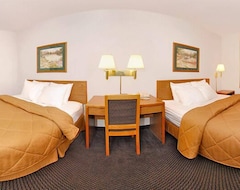 Khách sạn Quality Inn & Suites Sturgeon Bay (Sturgeon Bay, Hoa Kỳ)