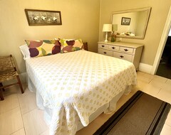 Casa/apartamento entero Beautiful, Relaxing, Spacious Cottage With View Of Vermillion Bay! (Franklin, EE. UU.)