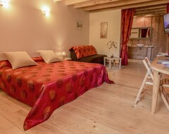 Bed & Breakfast Chambres d'Hotes "La Landre" (Le Clerjus, Francuska)