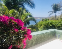 Toàn bộ căn nhà/căn hộ Best View with Private Beach in Tangolunda Bay (Huatulco, Mexico)