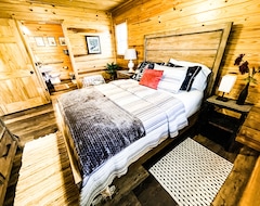 Koko talo/asunto Cabin #3 • 1 Mile To Degray Lake (Bismarck, Amerikan Yhdysvallat)