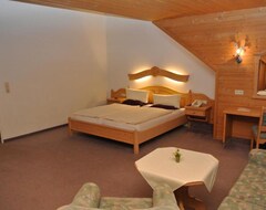 Khách sạn Superior Dreibettzimmer Mit Frühstück - Hotel Gruberhof - Bed & Breakfast (Innsbruck, Áo)