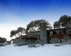 Hotel Altitude - The Lodge Smiggins (Perisher Valley, Australia)