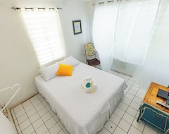 Majatalo Vieques Tropical Guest House (Vieques, Puerto Rico)