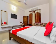 Khách sạn Oyo 28737 Hotel Mayur (Fatehpur Sikri, Ấn Độ)