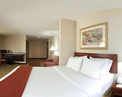 Hotelli Holiday Inn Express & Suites Franklin - Oil City (North East, Amerikan Yhdysvallat)