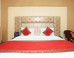 OYO 15530 Hotel G S Residency (Varanasi, India)