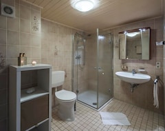 Cijela kuća/apartman Das Schmitz Haus, Ferienhaus - Das Schmitz Haus, 2x Dusche/wc, 3 Schlafräume (Meckel, Njemačka)