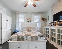 Toàn bộ căn nhà/căn hộ Sleeps 10, 5 Br 2ba, 5 Beds 1king + 4queen, Perfect For Long Stays (Wilmington, Hoa Kỳ)