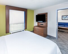 Holiday Inn Express & Suites Sulphur - Lake Charles, An Ihg Hotel (Sulphur, USA)