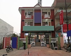 Hotel Golden Castle Guest House (Ghaziabad, India)