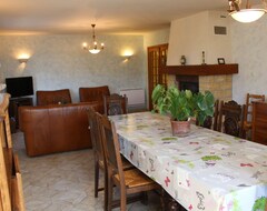 Tüm Ev/Apart Daire Holiday House For 11 Persons (Conflans-sur-Anille, Fransa)
