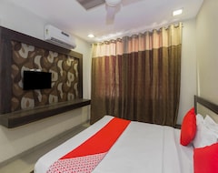 Khách sạn OYO 23366 Hotel Netra Sai (Shirdi, Ấn Độ)