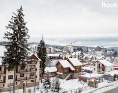 Hotel Marina (Bukovel, Ukrajina)