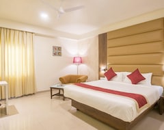 Khách sạn Sai International (Davangere, Ấn Độ)