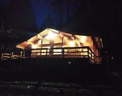 Koko talo/asunto Beautiful Cabin In The Woods (Grass Valley, Amerikan Yhdysvallat)