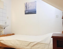 Toàn bộ căn nhà/căn hộ 5 Bedroom Accommodation In Visvliet (Zuidhorn, Hà Lan)