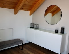 Entire House / Apartment Apartment Deluxe - With 140 Sqm & With Roof Terrace & Private Garden (Kirchroth, Germany)
